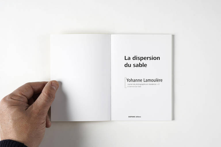 La dispersion du sable - Yohanne Lamoulère [2013]